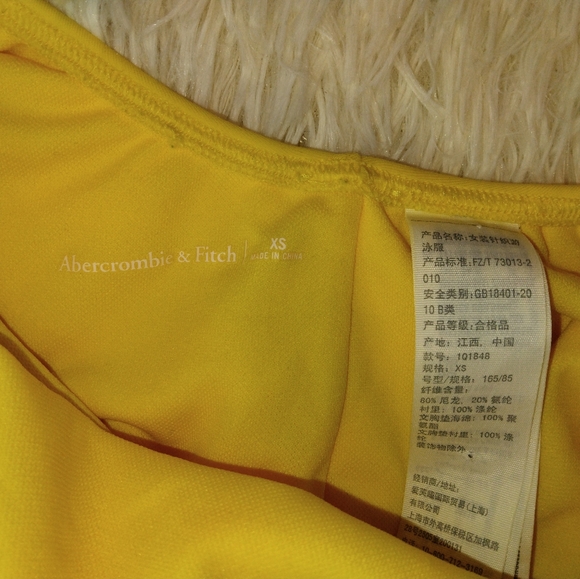 Abercrombie & Fitch Yellow Scoop Neck One Piece Swimsuit Size XS - Picture 5 of 5